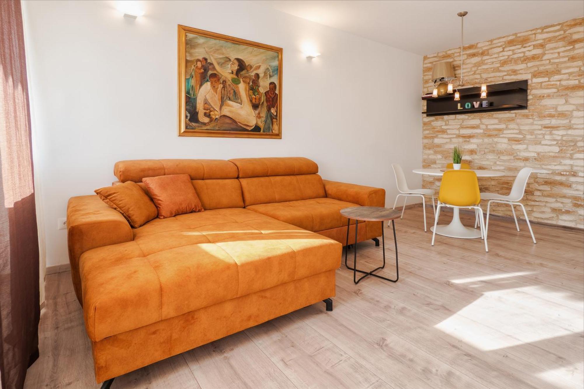 3-Bedroom Sea View Apartment - Balcony, Elevator - Spinut, Split Сплит Екстериор снимка